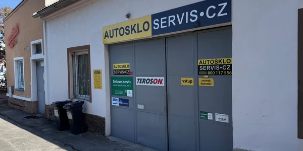 Rdot&iacute;n Praha 8 foto 2